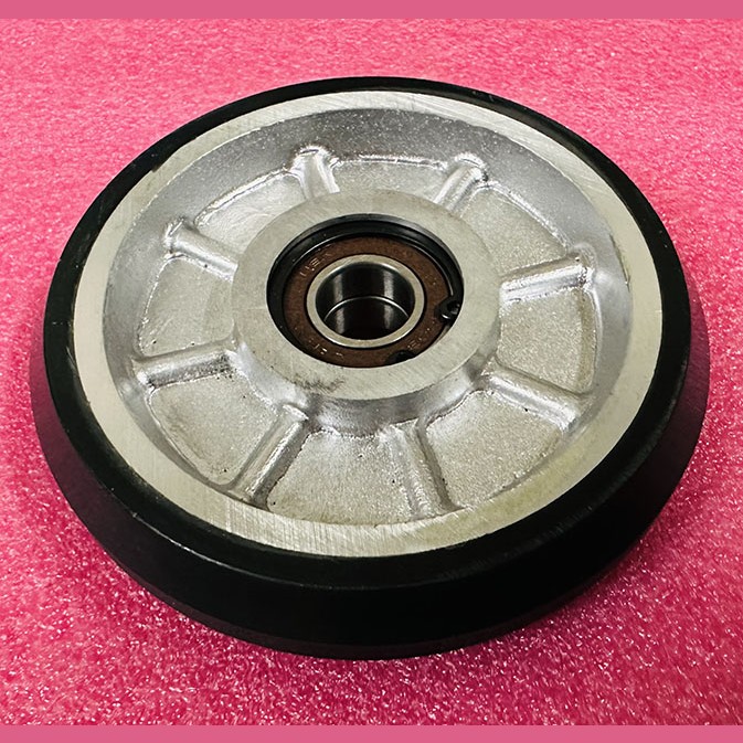 Ролик D=125мм башмака противовеса без оси W=27mm RG125 KM652535G03 Kone